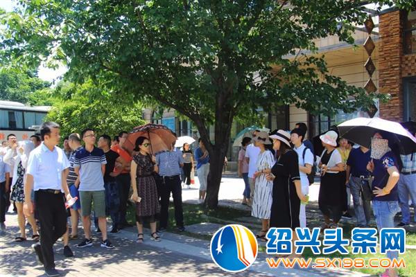 浙江大学继续教育学院干部素质提升培训班游览金德隆-1