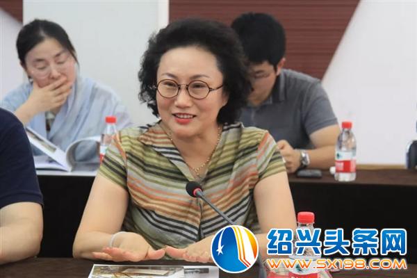 上海市普陀区委宣传部副部长汤尉琳一行莅临金德隆考察-4
