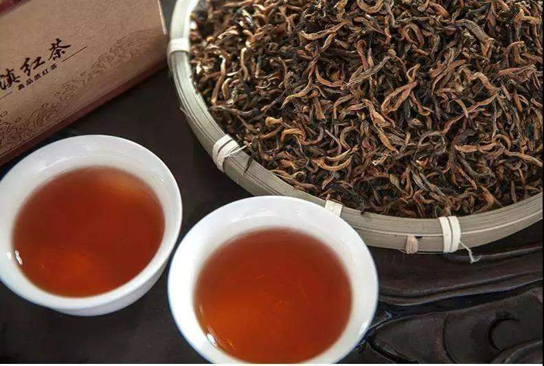 成都品茶QT海选工作室弘扬茶道茶文化发展